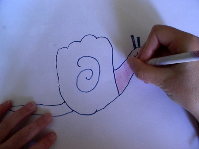 Como desenhar um Caracól com sua mão