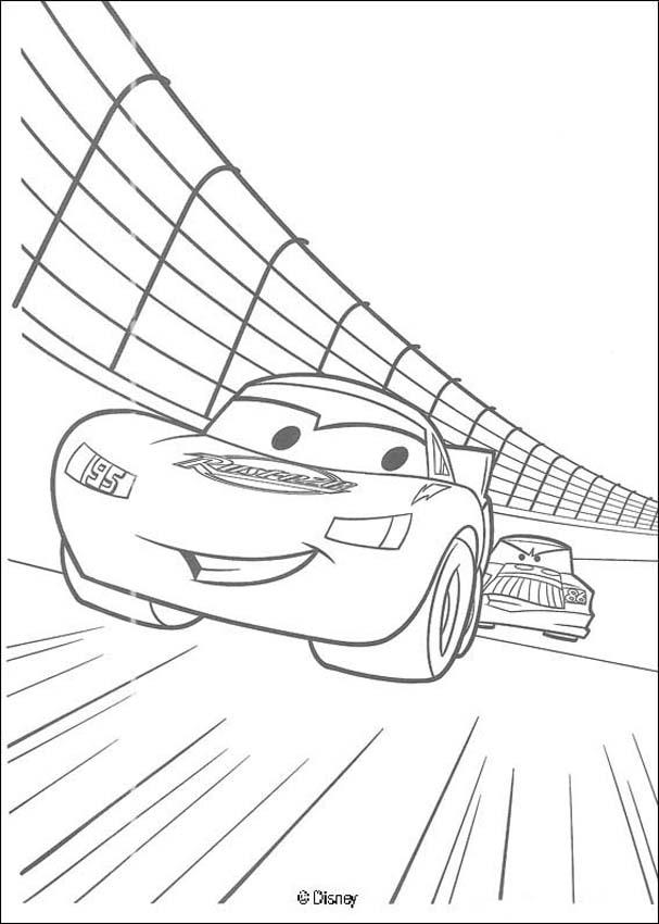 Desenhos para colorir de carros: a corrida entre o mc queen e o chick hicks  