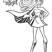 Barbie vestiu em super-heroína