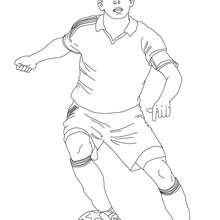 Desenho de um jogador de futebol para colorir online