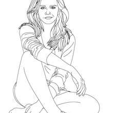 Desenho da Emma Watson sentada para colorir