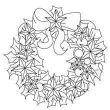 Desenho de uma guirlanda de Natal com flores para colorir