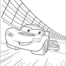 Desenhos para colorir de carros: a corrida entre o mc queen e o chick hicks  