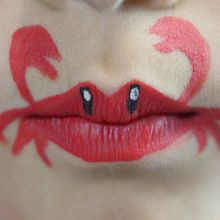 Maquiagem em lábios: caranguejo